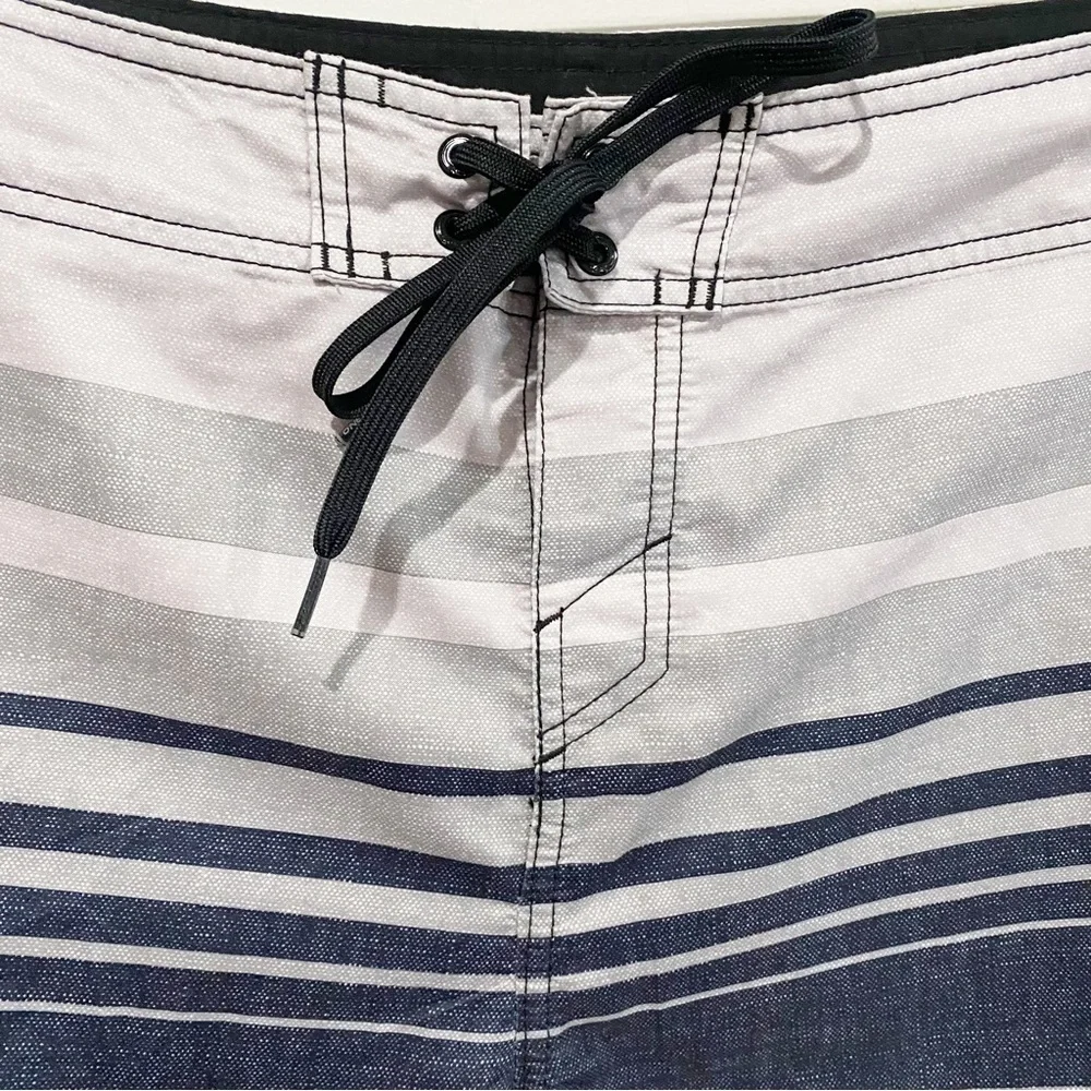 O’NEILL Men’s Board Shorts Swim Beach Size 36